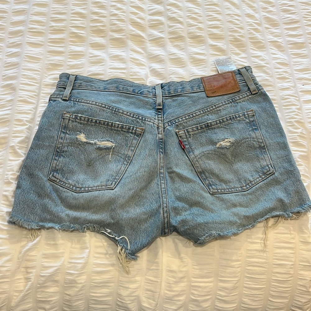 Vintage Levi’s 501. Size 26. Good condition.